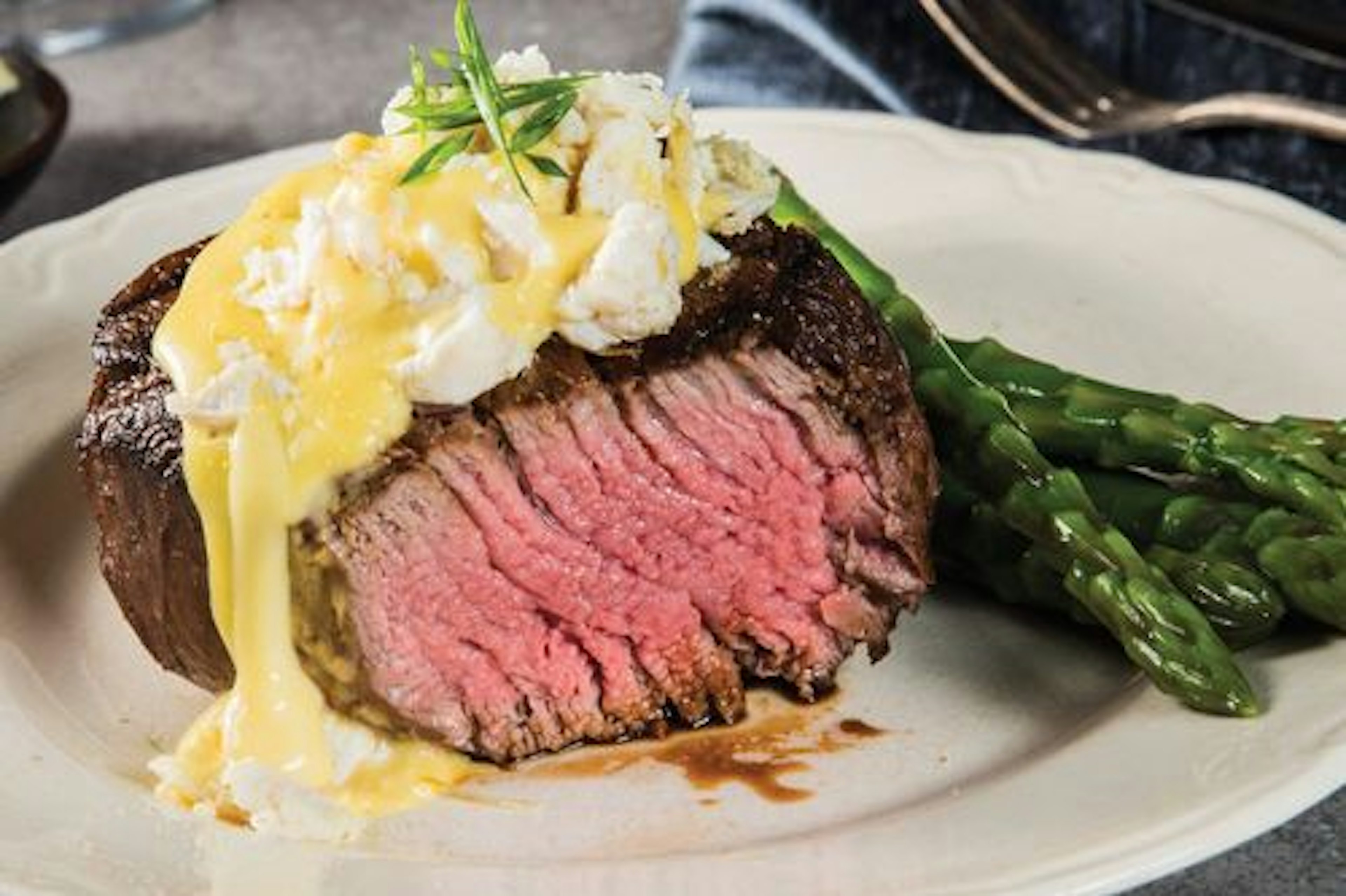 Grilled Filet Mignon with Crab Hollandaise Sauce