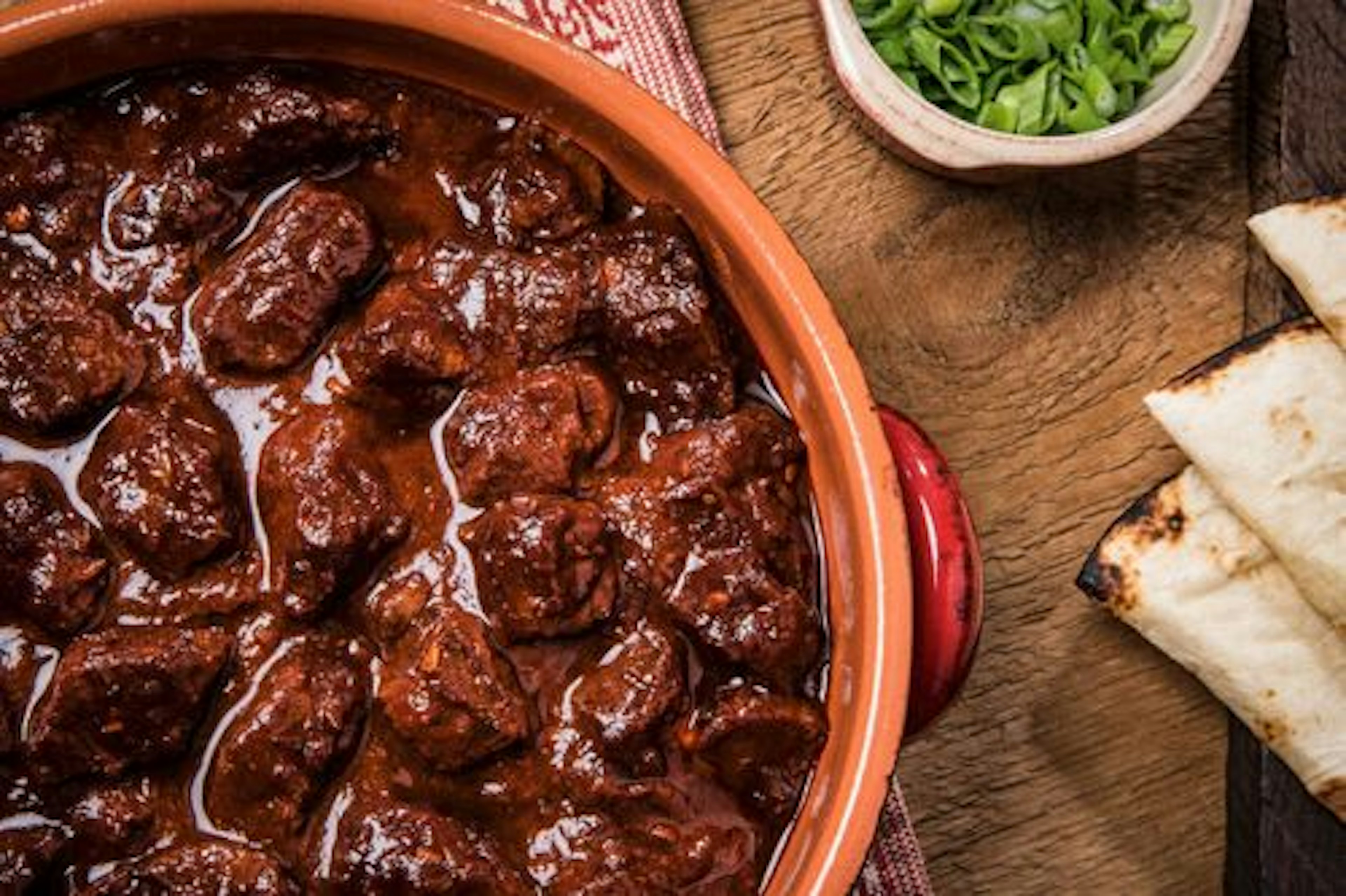 Slow Cooker Beef Chili Colorado